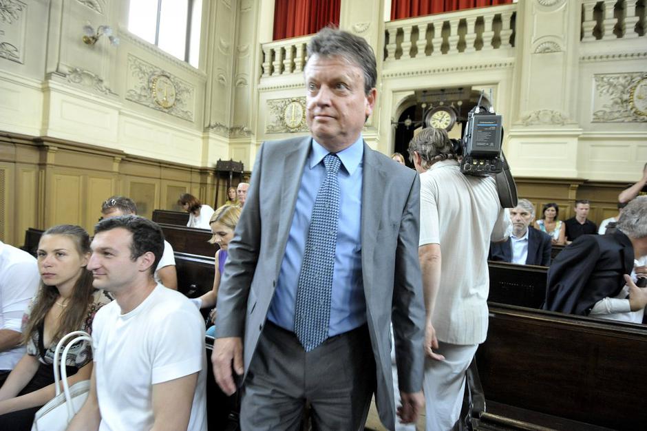 Obsodba v primeru Istrabenz | Avtor: Anže Petkovšek