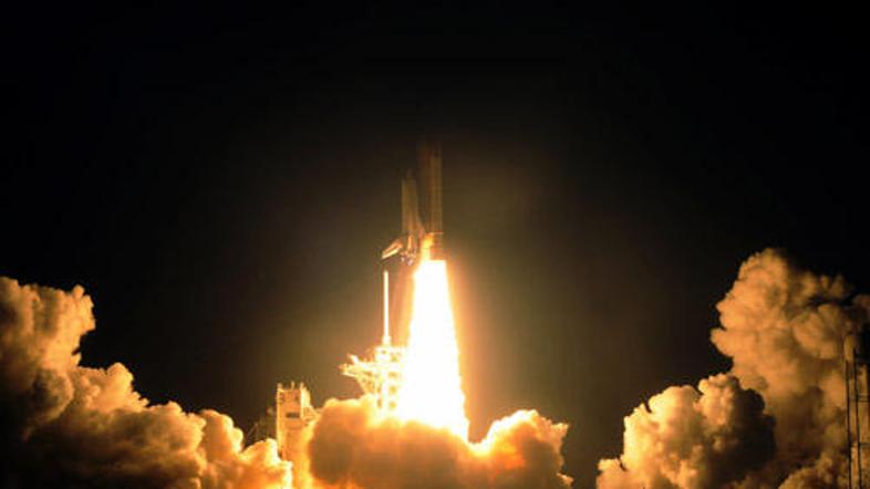 Misija Discoveryja bo trajala 13 dni, med njo pa so predvideni trije vesoljski s