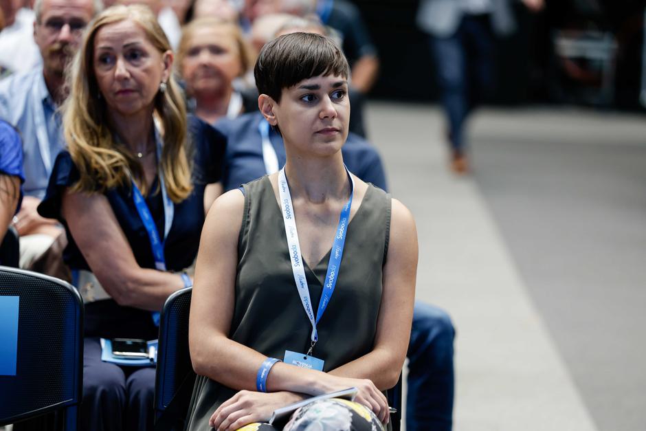 volilni kongres Gibanja Svoboda, sara žibrat | Avtor: Saša Despot