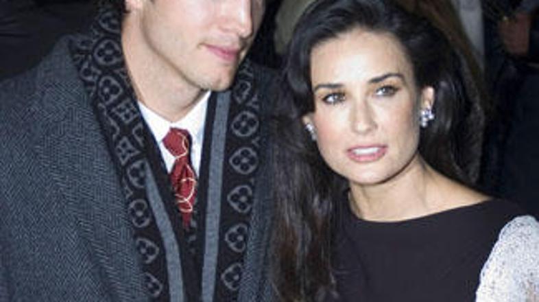 Demi in Ashton komaj čakata, da Susan zapoje na njuni zabavi.