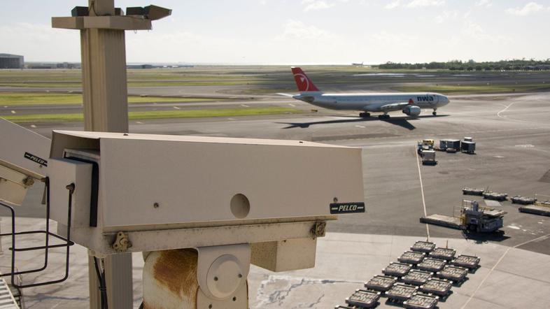 Nadzor na letališču