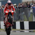 Casey Stoner je bil najhitrejši na kvalifikacijah in nato prepričljivo najboljši