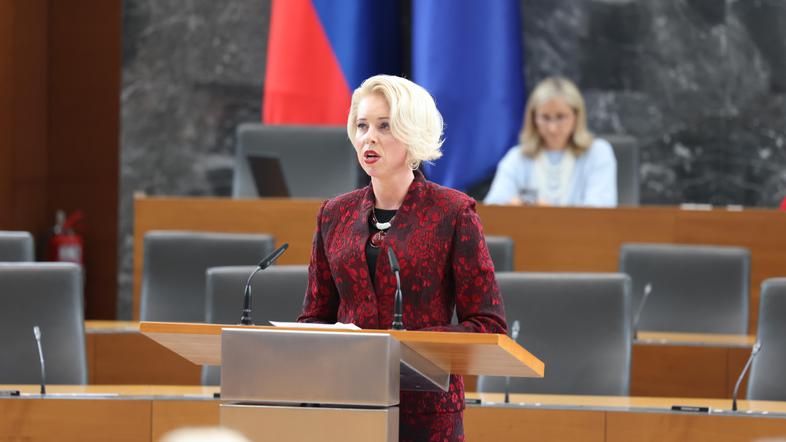 Urška Klakočar Zupančič