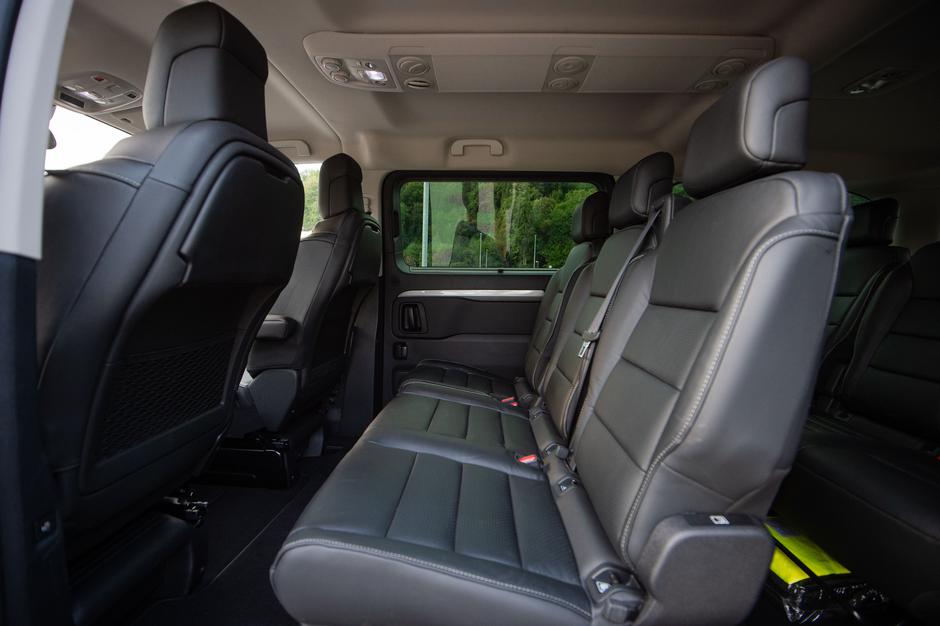 Peugeot Traveller | Avtor: Anže Petkovšek