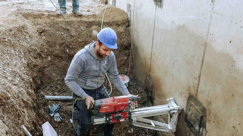 kopališče Ilirija delavci