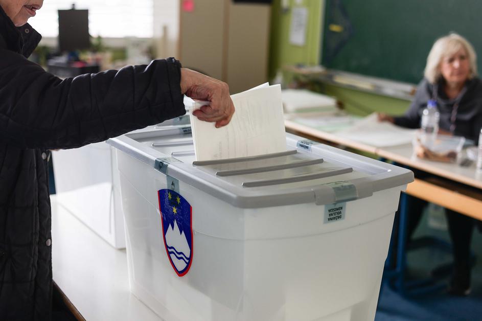 parlamentarne volitve 2026