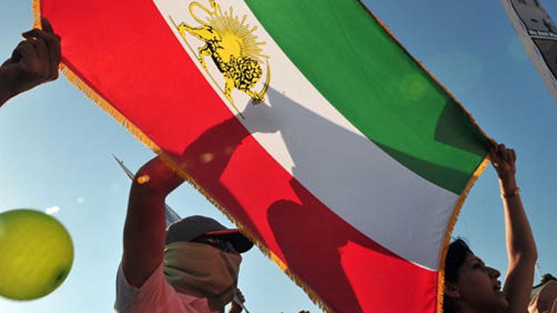 Prizor, kakršen je na zgornji fotografiji, je čedalje bolj redek, saj je režim o