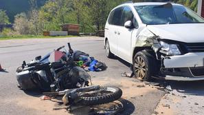 Prometna nesreča, Poljanska dolina, izsiljevanje, hude poškodbe, motor, motorist