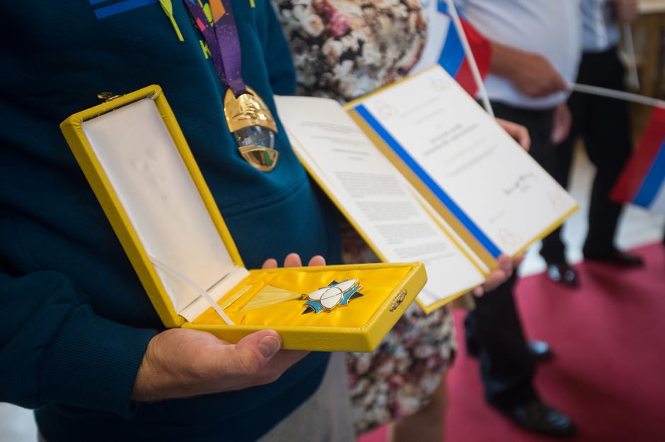 zlati red za zasluge košarkarji priznanje podelitev | Avtor: Anže Petkovšek