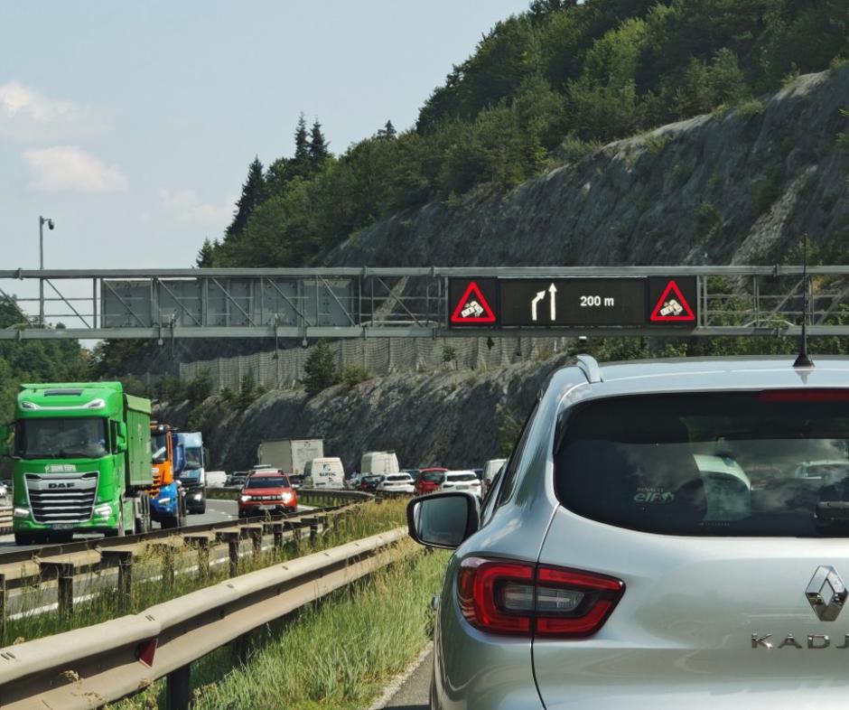 Prometna nesreča, kolona | Avtor: Žurnal24 