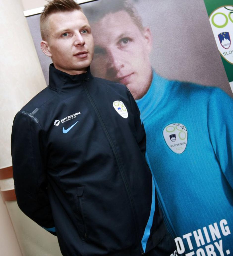 vršič slovenska nogometna reprezentanca dres | Avtor: Saša Despot