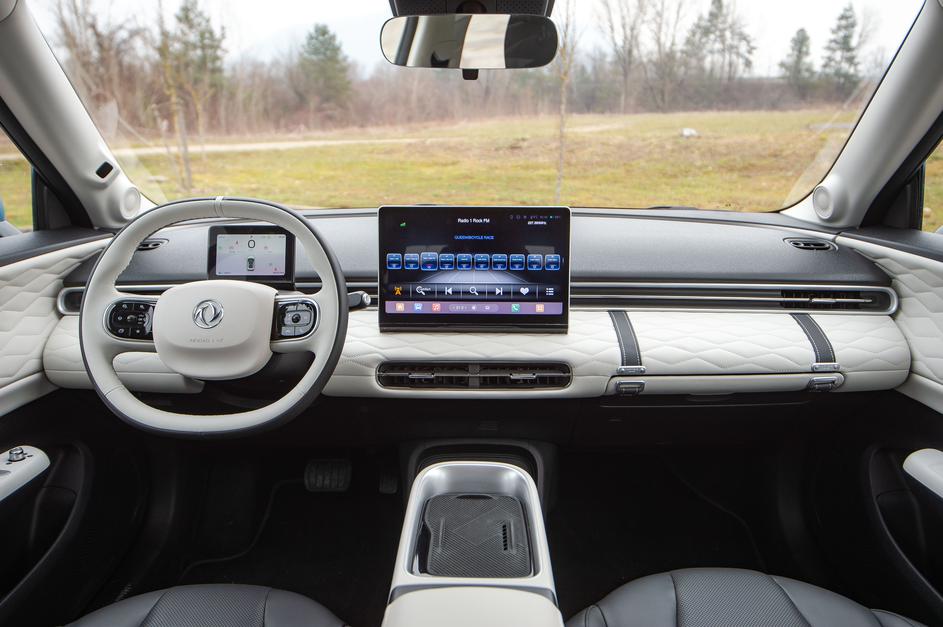Dongfeng Box