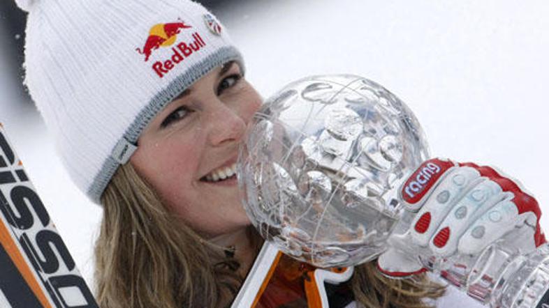 Lindsey Vonn je po smukaškem lahko poljubila tudi superveleslalomski mali krista