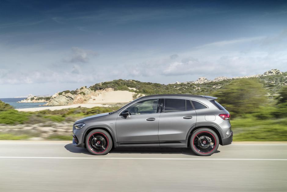 mercedes GLA, mercedes-benz GLA, mercedes-AMG GLA, daimler | Avtor: Daimler AG, press department