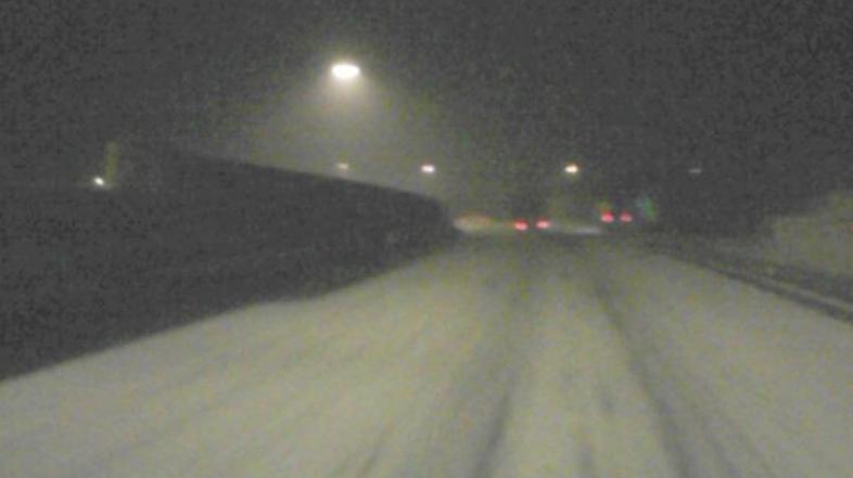 Zasnežena štajerska avtocesta skozi fotoaparat našega bralca.