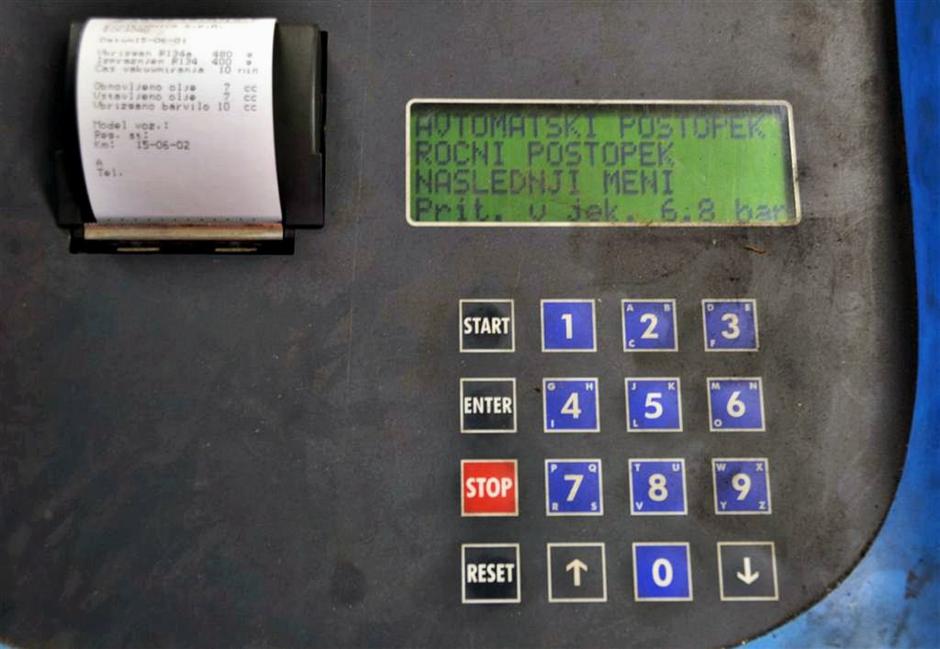 Servis klimatskega sistema | Avtor: Gregor Prebil