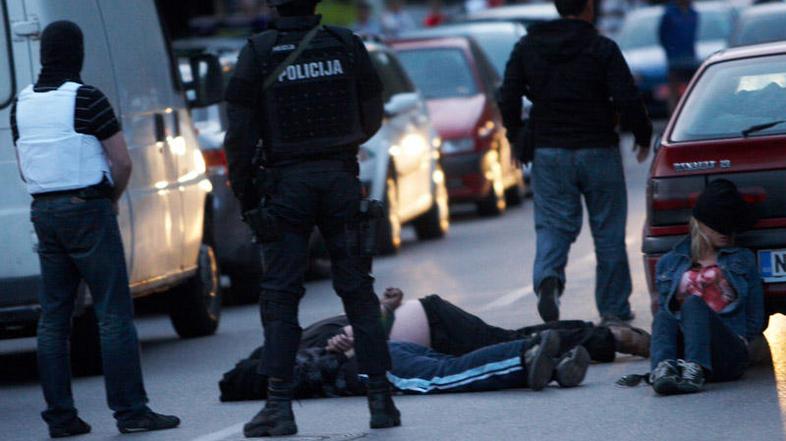 V dveh akcijah 2. in 4. junija so polovili večji skupini preprodajalcev, ki naj 