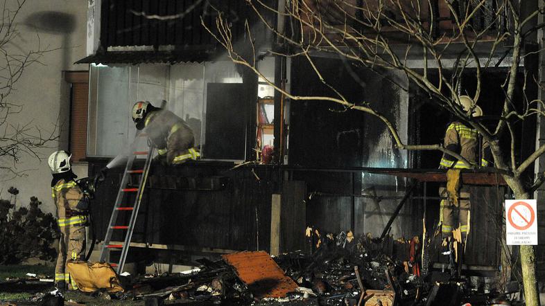 Gasilci so požar pogasili v slabe pol ure. (Foto: Anže Petkovšek)