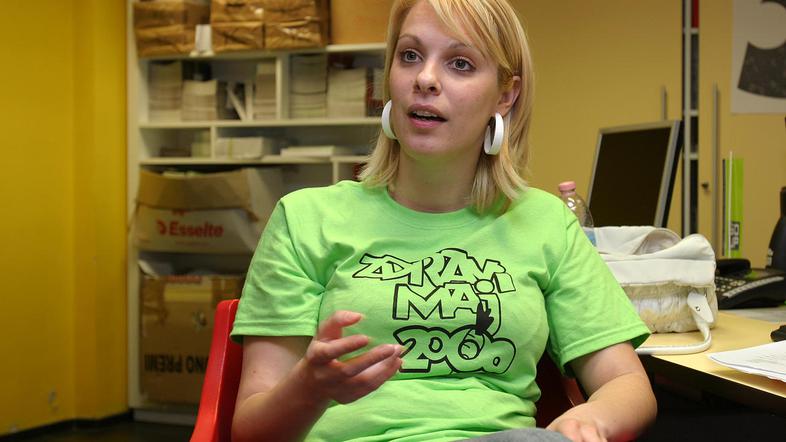 Kaj meni o svoji dvojni vlogi v kariernem centru, nam Nika Štravs še ni povedala