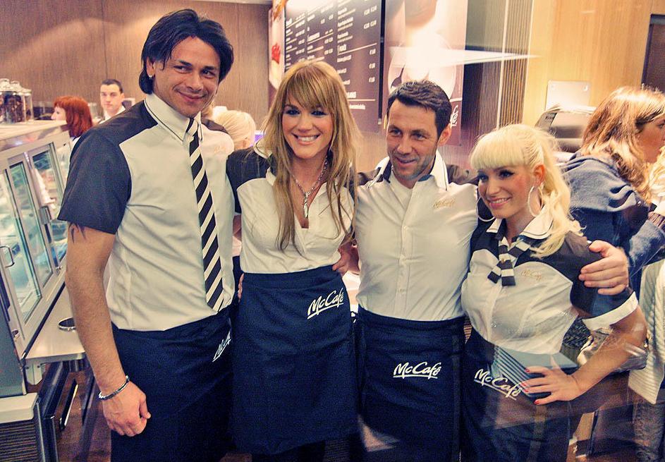 McCafe Samuel Lucas Rebeka Dremelj Marko Vozelj Alya