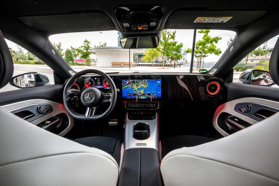 Mercedes-Benz CLA | Avtor: Mercedes-Benz