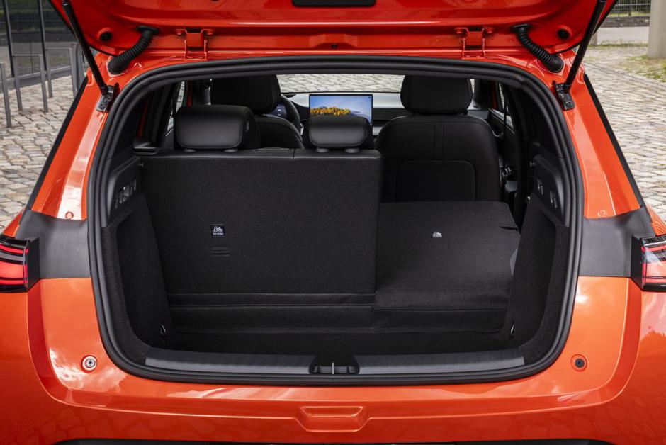 BYD dolphin G | Avtor: BYD