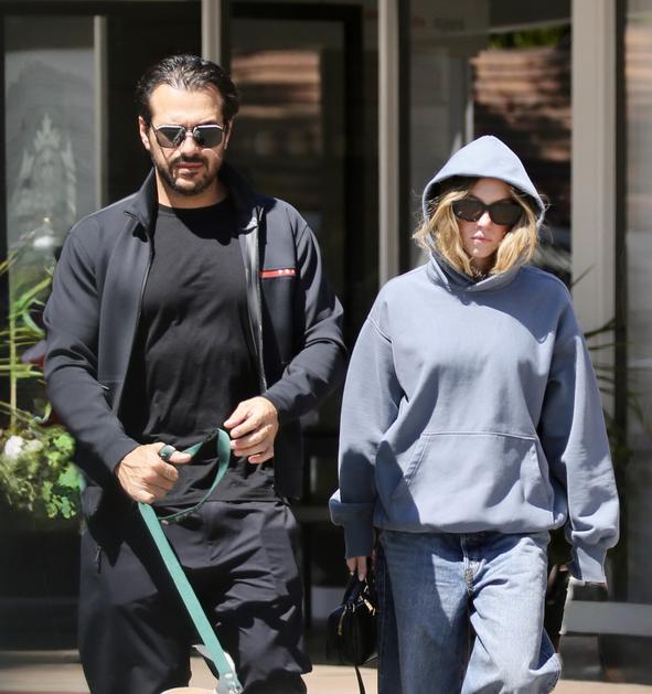 Sydney Sweeney, Jonathan Davino