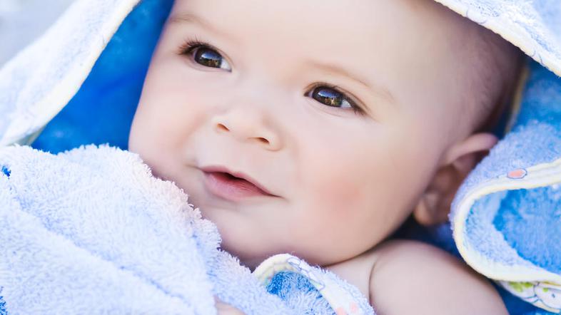 Nezdrava prehrana med materino nosečnostjo bo otroku pozneje bolj dišala kot zdr