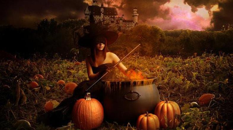 Kljub amerikanizaciji praznika, v številnih krajih po Sloveniji organizirajo pra