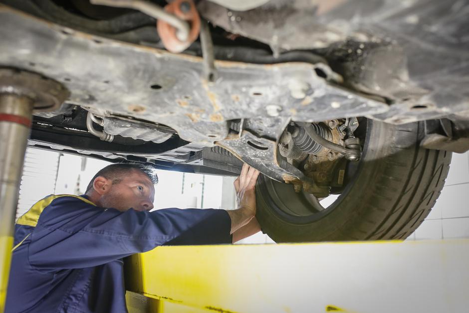 AMZS tehnični pregled | Avtor: Saša Despot