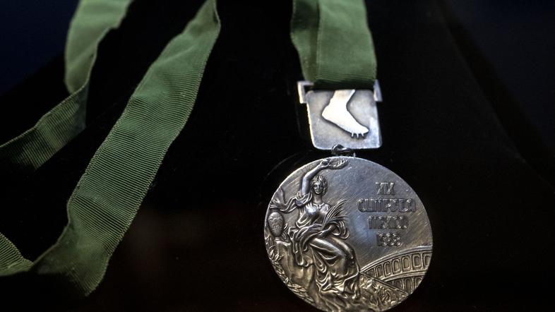 Bob Beamon medalja