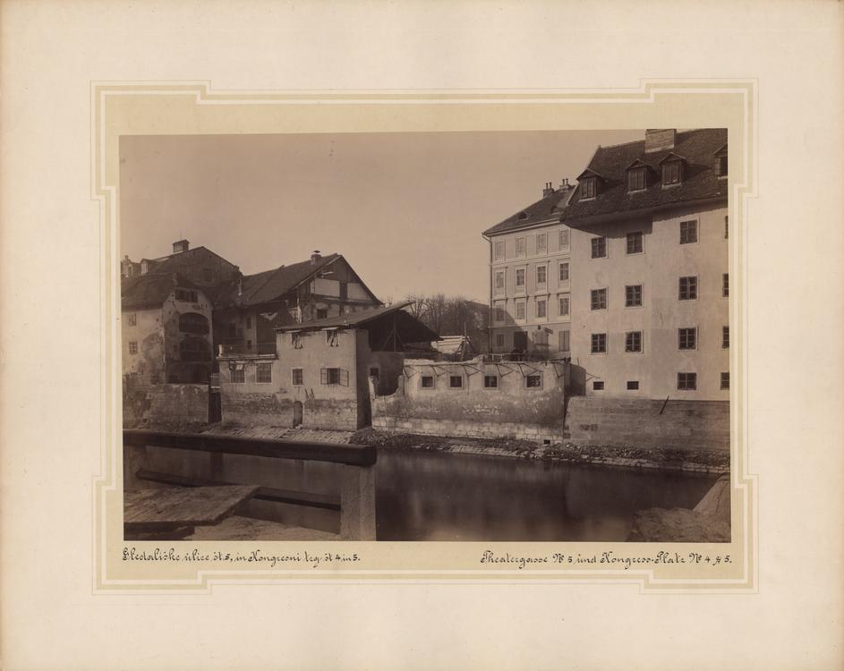 Ljubljana potres, Wolfova ulica