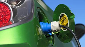 TZavto 04.10.12, elektricni avto, foto: shutterstock