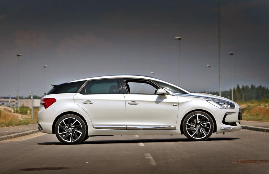 Citroën DS5