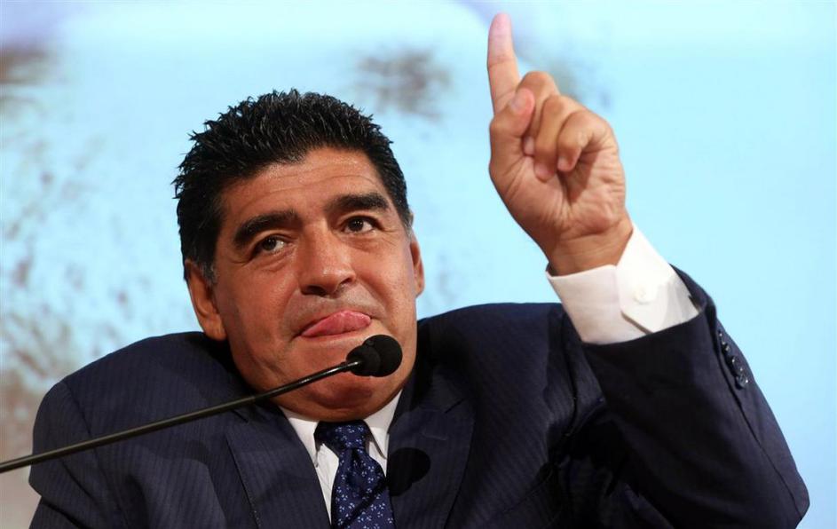 Maradona Gazzetta dello Sport Milano obisk DVD film predstavitev