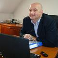 Miloš Dular je prekinil dopust, na svetniško vprašanje o svoji plači pa ni želel