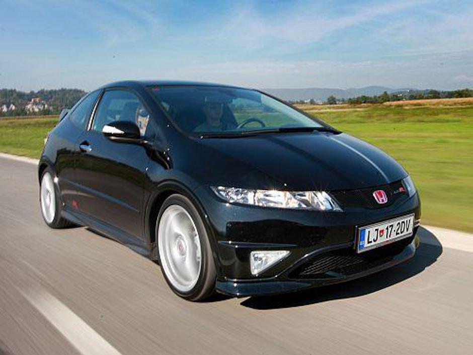 Vozili smo hondo civic 2.0 type-R plus | Avtor: Žurnal24 main