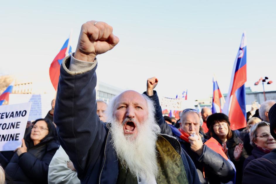 protest upokojencev