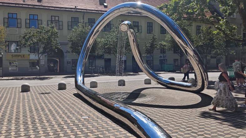 Fontana na Slovenski cesti v Ljubljani