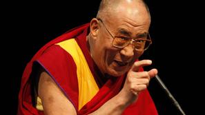 Dalajlama drugič prihaja v Slovenijo. Mariborčani bodo tako po papežu gostili še