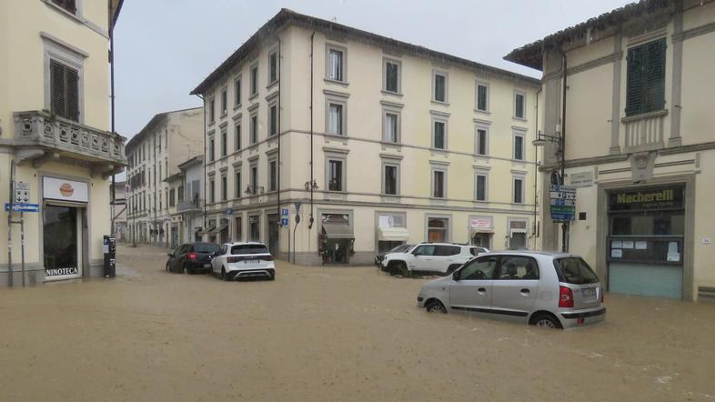 Sesto Fiorentino Firence poplavljene ulice Italija