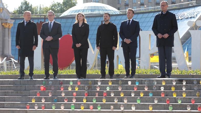 Donald Tusk Keir Starmer Olena Zelenska Volodimir Zelenski Emmanuel Macron Friedrich Merz v Kijevu