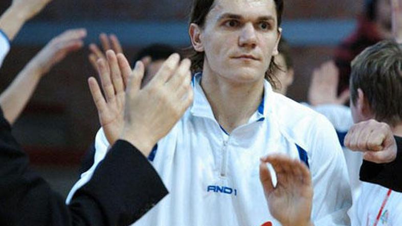 Robert Troha je bil s 27 točkami prvi strelec srečanja.