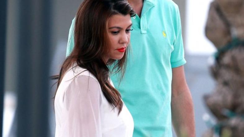 Kourtney Kardashian in Scott Disick