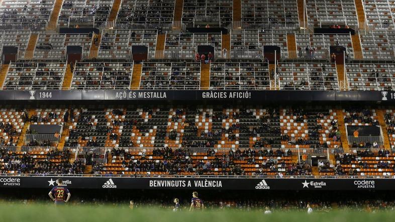 mestalla valencia barcelona