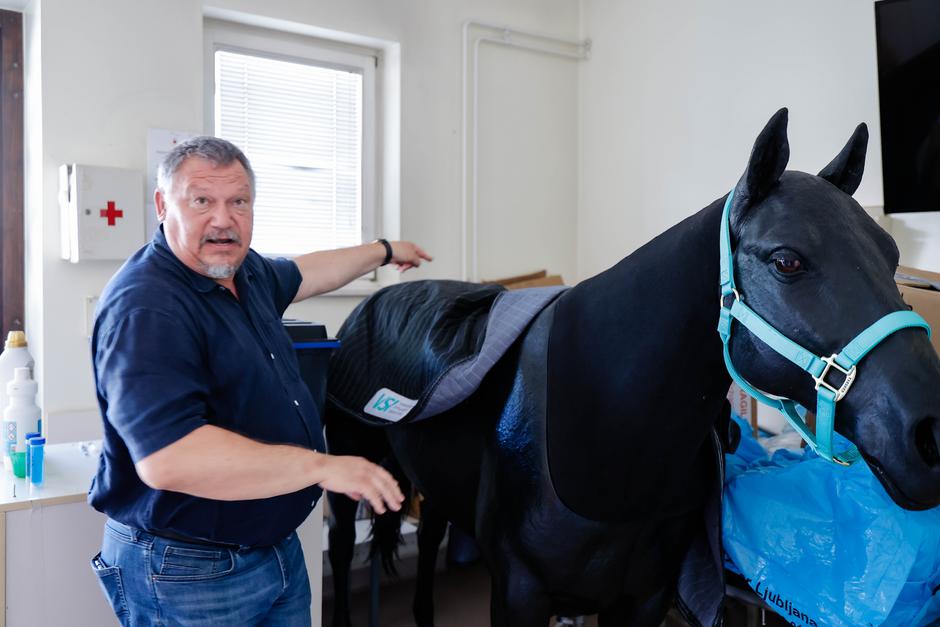 Ožbalt Podpečan, Veterinarska fakulteta | Avtor: Saša Despot