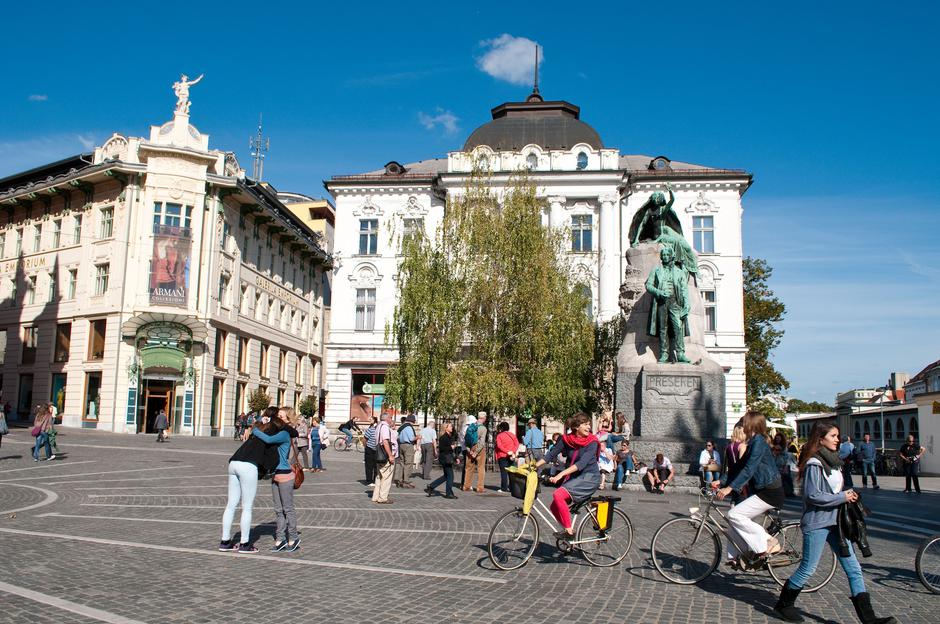 Ljudje v Ljubljani | Avtor: Profimedia