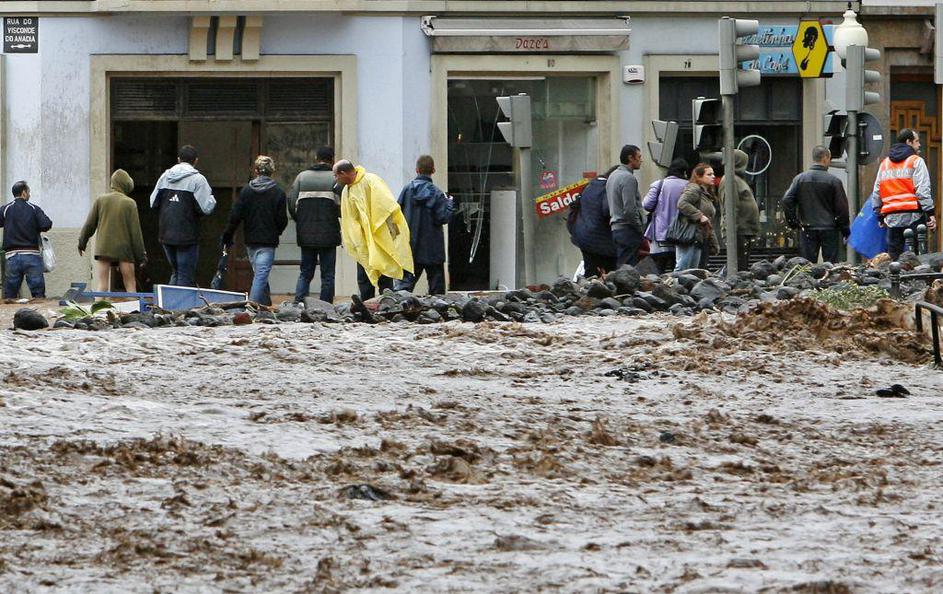 Madeira poplave plaz