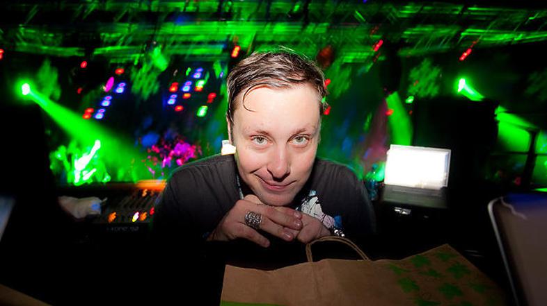 Didžej Umek bo skupaj s Carlom Coxom nastopil na sobotnem Žuru z razlogom. (Foto