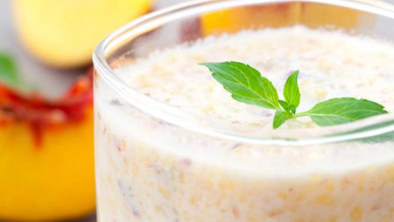 Peach smoothie